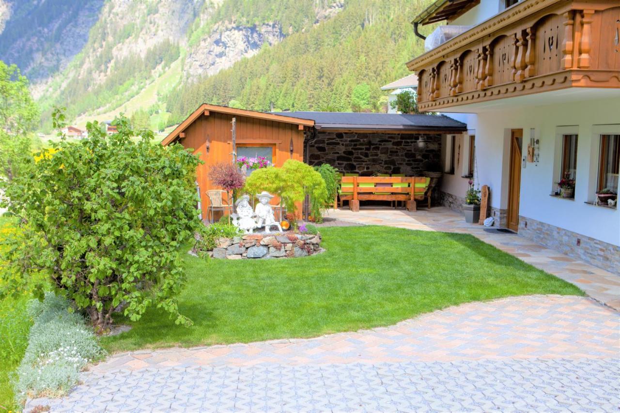 Apart Harmonie Kaunertal Buitenkant foto